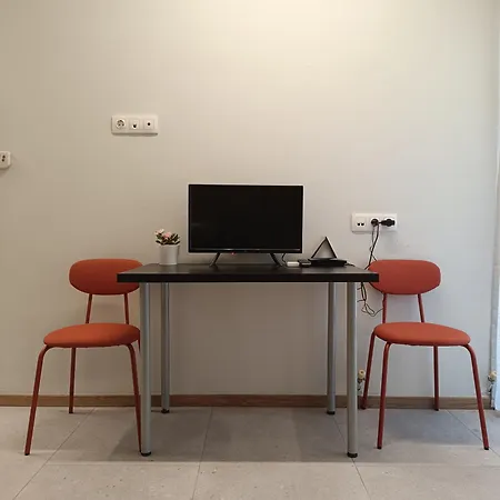 Vibe-siggrou 44 Family Apartment
