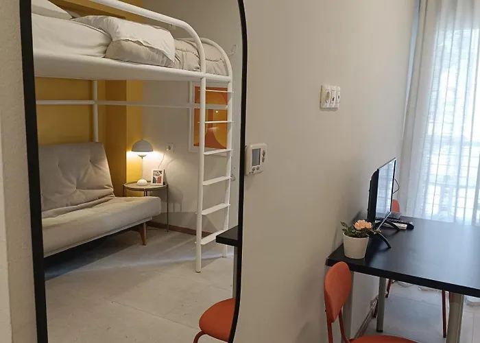 Vibe-siggrou 44 Family *